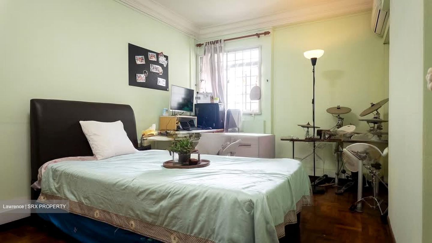 Blk 405 Woodlands Street 41 (Woodlands), HDB Executive #530509701